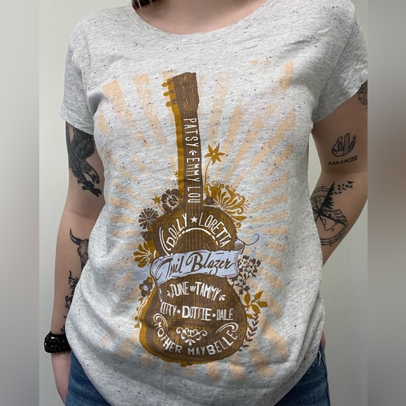 Junk gypsy t-shirt size L - Picture 3 of 5